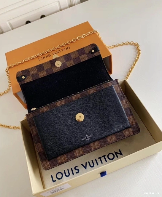 WIS LOUIS VAVIN WALLET CHAIN VUITTON 0804
